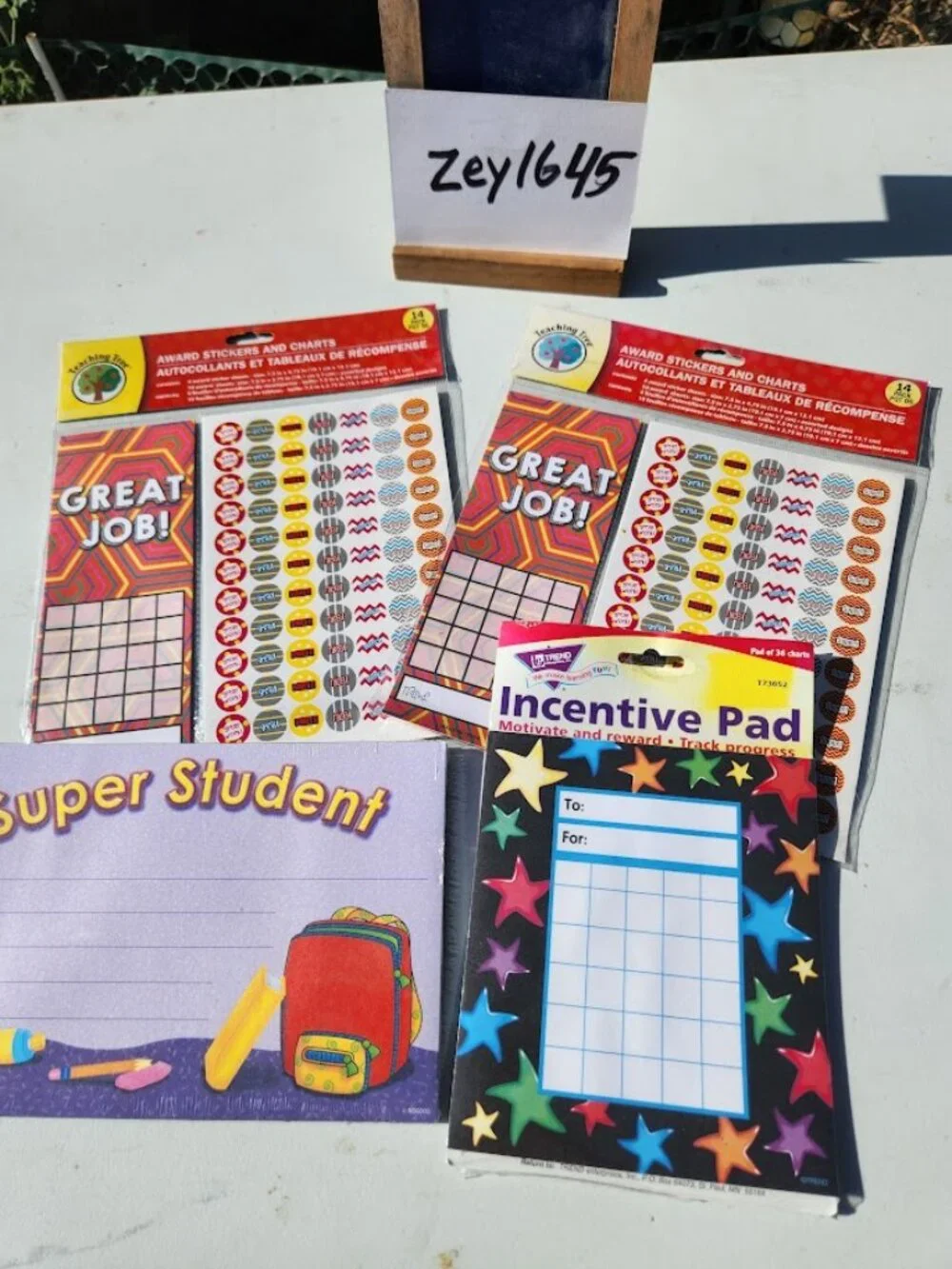 Classroom Supplies School Award / Recognition Pad, Stickers Behaviors Charts Pro